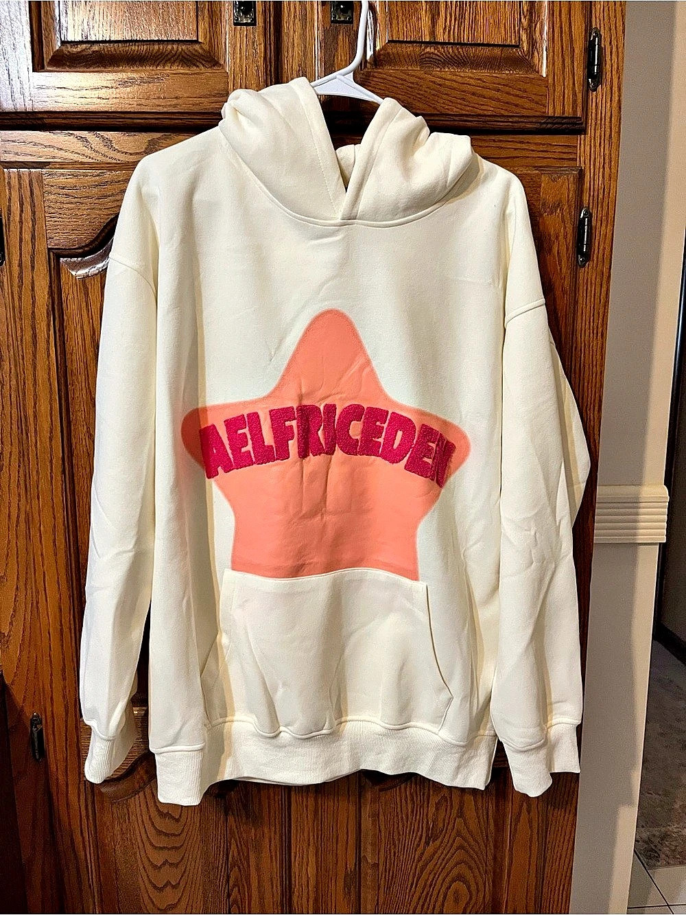 Elfric Eden Graphic Pullover Hoodie in cream & Pink Like New